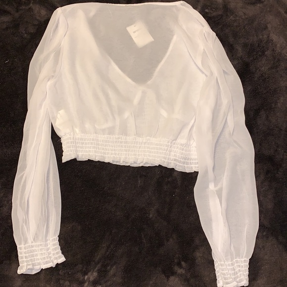 Top - Picture 2 of 3